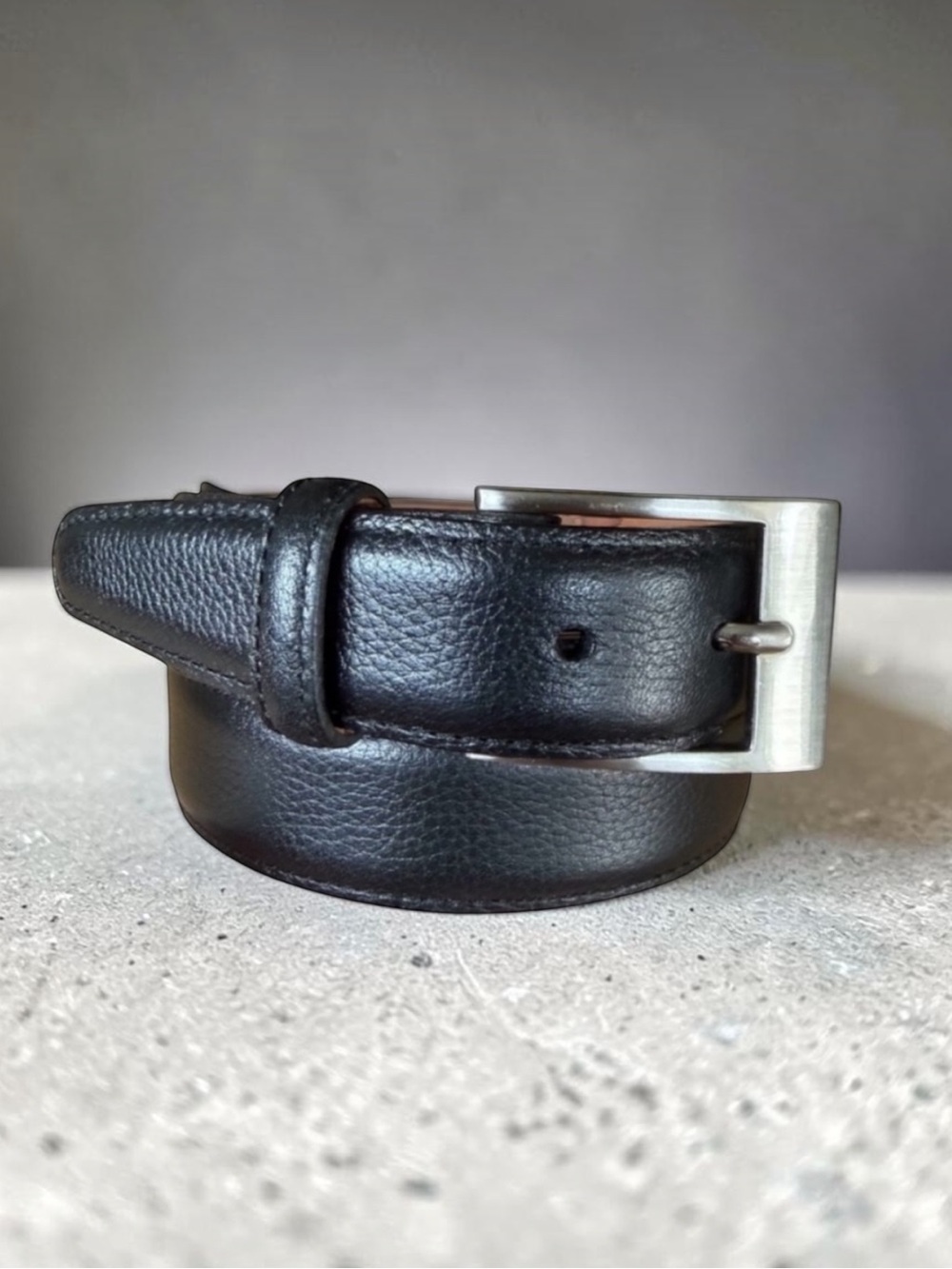 New! MARTIN DINGMAN Embossed Scotch Grain Nickle Hardware Leather Belt Size 38